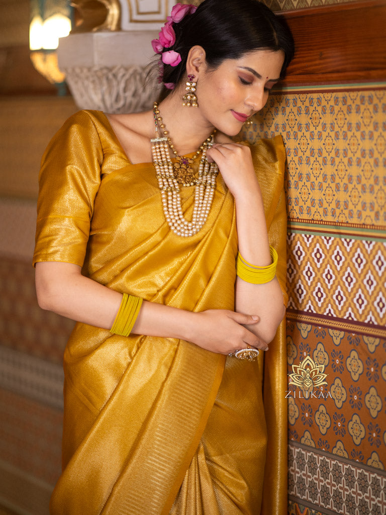 Medallion Golden Yellow Kanchipuram Silk Saree