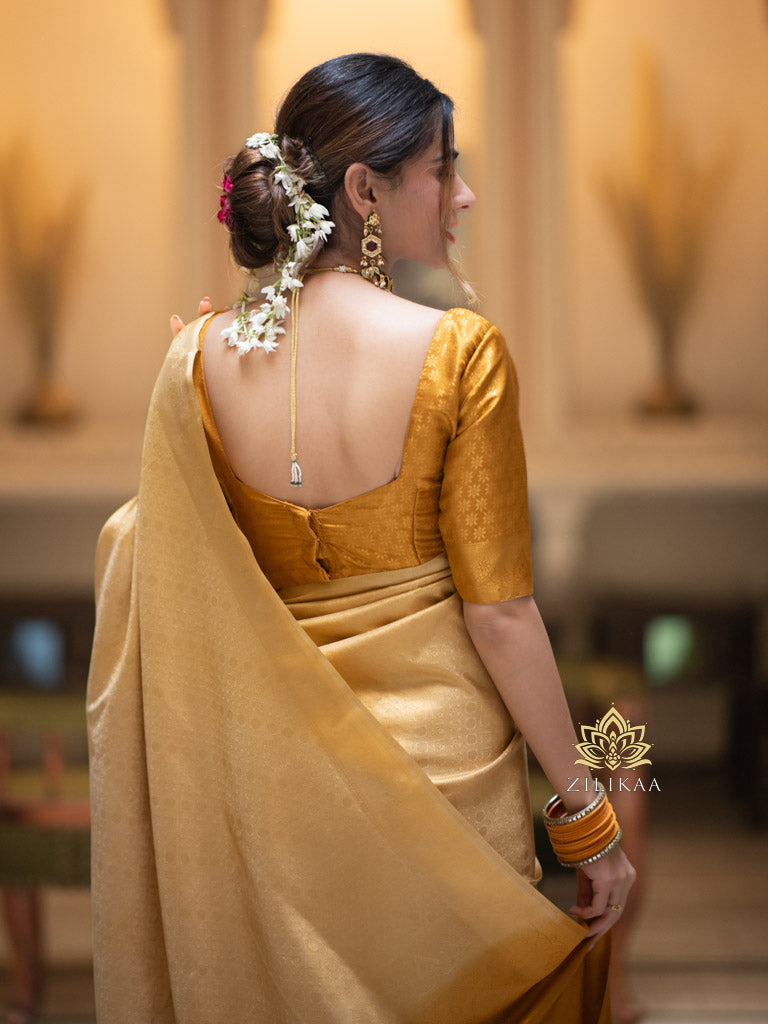 Ivory Golden Kanjeevaram Silk Saree